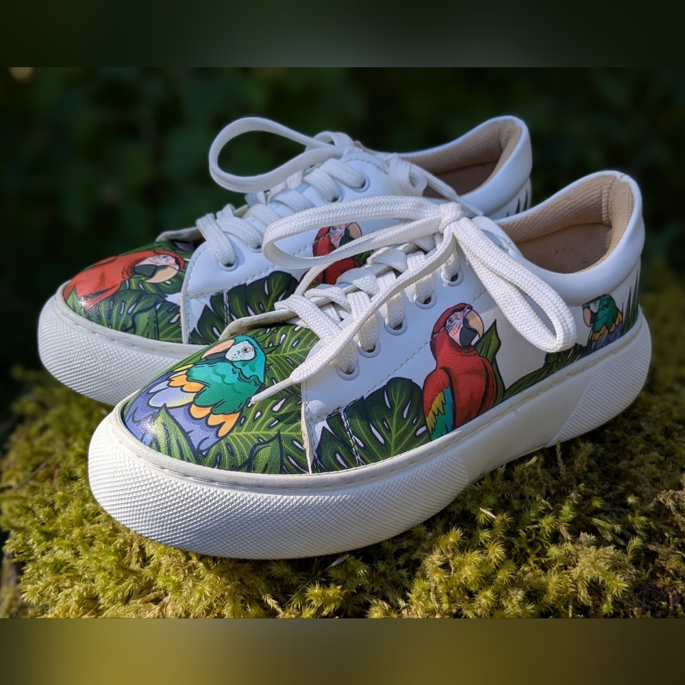 Mumka Parrot Sneakers